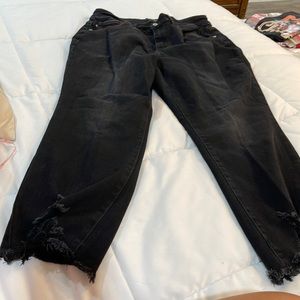 Judy Blue cropped straight black jeans